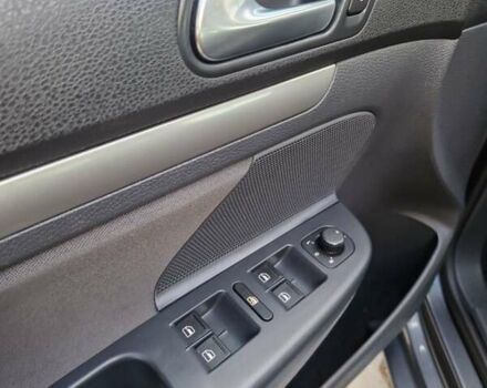 Серый Фольксваген Гольф, объемом двигателя 1.4 л и пробегом 161 тыс. км за 6500 $, фото 8 на Automoto.ua