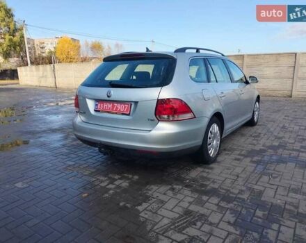 Серый Фольксваген Гольф, объемом двигателя 1.4 л и пробегом 235 тыс. км за 5600 $, фото 8 на Automoto.ua