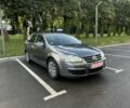 Сірий Фольксваген Гольф, об'ємом двигуна 1.6 л та пробігом 202 тис. км за 5800 $, фото 1 на Automoto.ua