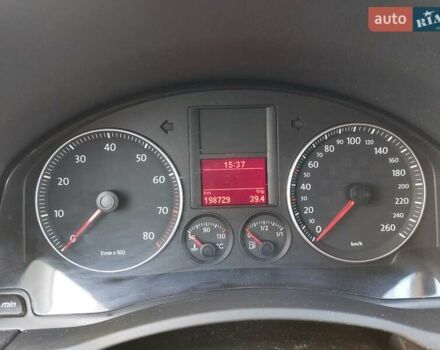 Серый Фольксваген Гольф, объемом двигателя 1.4 л и пробегом 198 тыс. км за 5000 $, фото 18 на Automoto.ua