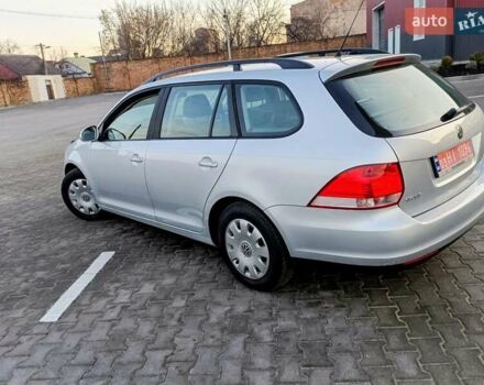 Серый Фольксваген Гольф, объемом двигателя 1.6 л и пробегом 210 тыс. км за 6450 $, фото 4 на Automoto.ua