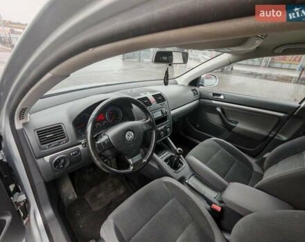 Серый Фольксваген Гольф, объемом двигателя 1.4 л и пробегом 245 тыс. км за 6200 $, фото 16 на Automoto.ua