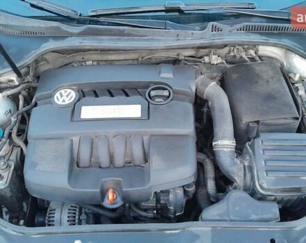 Серый Фольксваген Гольф, объемом двигателя 1.6 л и пробегом 370 тыс. км за 4900 $, фото 17 на Automoto.ua