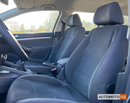 Серый Фольксваген Гольф, объемом двигателя 1.4 л и пробегом 186 тыс. км за 6400 $, фото 14 на Automoto.ua