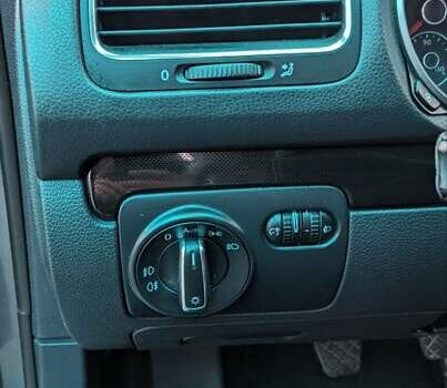 Серый Фольксваген Гольф, объемом двигателя 1.6 л и пробегом 351 тыс. км за 6500 $, фото 19 на Automoto.ua