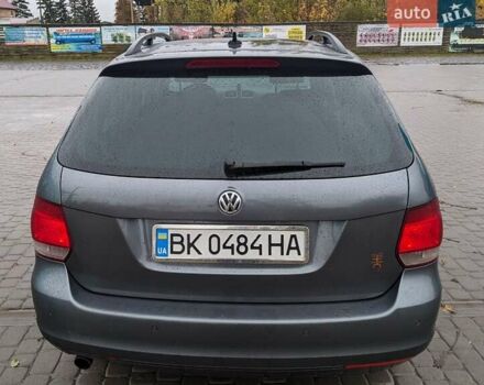 Серый Фольксваген Гольф, объемом двигателя 1.6 л и пробегом 351 тыс. км за 6500 $, фото 8 на Automoto.ua