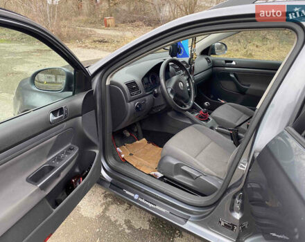 Сірий Фольксваген Гольф, об'ємом двигуна 1.9 л та пробігом 214 тис. км за 6800 $, фото 10 на Automoto.ua