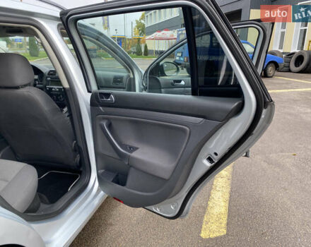 Сірий Фольксваген Гольф, об'ємом двигуна 1.6 л та пробігом 206 тис. км за 6750 $, фото 21 на Automoto.ua