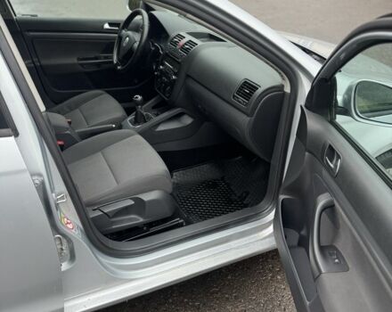 Серый Фольксваген Гольф, объемом двигателя 1.9 л и пробегом 250 тыс. км за 3350 $, фото 16 на Automoto.ua