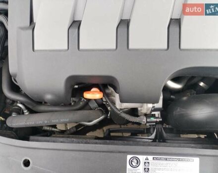 Серый Фольксваген Гольф, объемом двигателя 1.6 л и пробегом 253 тыс. км за 7700 $, фото 25 на Automoto.ua