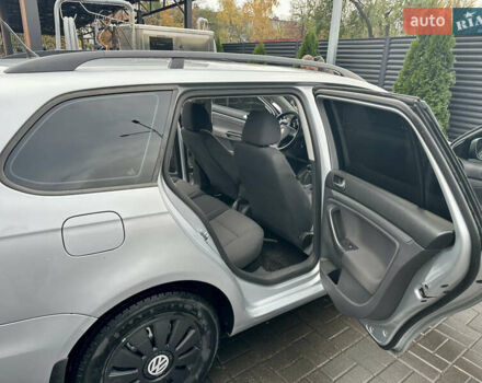 Фольксваген Гольф 2009 в Черкассах на Automoto.ua Серый Фольксваген Гольф, объемом двигателя 1.9 л и пробегом 221 тыс. км за 6950 $, фото 13 на Automoto.ua