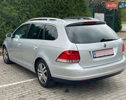 Серый Фольксваген Гольф, объемом двигателя 1.4 л и пробегом 214 тыс. км за 6200 $, фото 4 на Automoto.ua