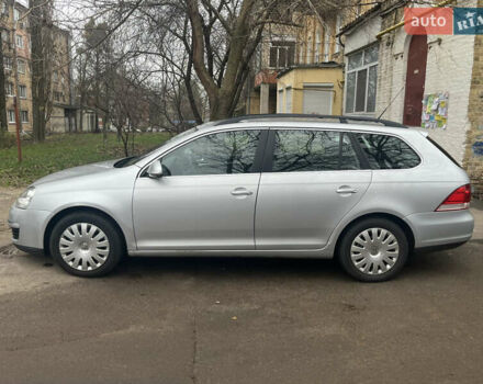 Серый Фольксваген Гольф, объемом двигателя 1.39 л и пробегом 250 тыс. км за 5912 $, фото 4 на Automoto.ua