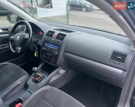 Серый Фольксваген Гольф, объемом двигателя 1.4 л и пробегом 263 тыс. км за 6500 $, фото 47 на Automoto.ua