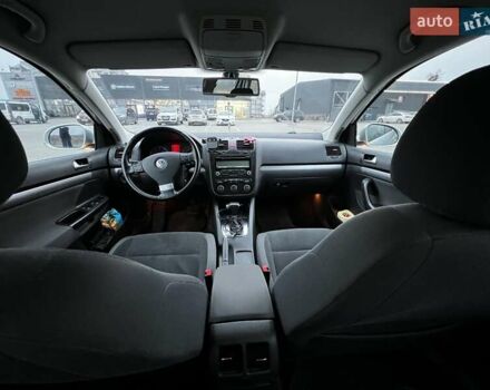 Серый Фольксваген Гольф, объемом двигателя 1.4 л и пробегом 161 тыс. км за 6900 $, фото 11 на Automoto.ua