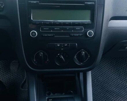 Серый Фольксваген Гольф, объемом двигателя 1.39 л и пробегом 298 тыс. км за 6000 $, фото 1 на Automoto.ua