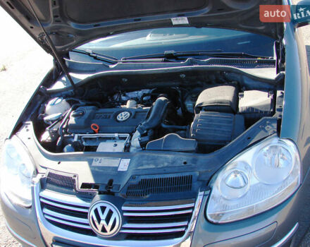 Сірий Фольксваген Гольф, об'ємом двигуна 1.4 л та пробігом 192 тис. км за 6200 $, фото 25 на Automoto.ua