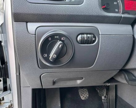 Сірий Фольксваген Гольф, об'ємом двигуна 1.6 л та пробігом 176 тис. км за 7699 $, фото 7 на Automoto.ua