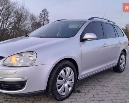 Серый Фольксваген Гольф, объемом двигателя 1.6 л и пробегом 370 тыс. км за 4900 $, фото 26 на Automoto.ua