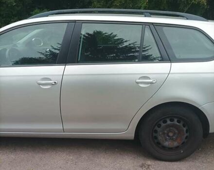 Серый Фольксваген Гольф, объемом двигателя 1.4 л и пробегом 175 тыс. км за 5300 $, фото 57 на Automoto.ua