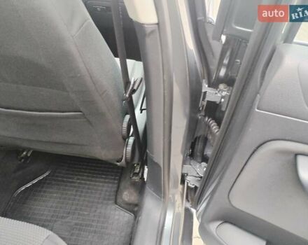 Серый Фольксваген Гольф, объемом двигателя 1.6 л и пробегом 253 тыс. км за 7700 $, фото 46 на Automoto.ua