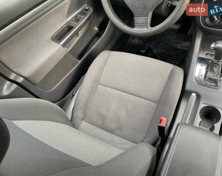 Сірий Фольксваген Гольф, об'ємом двигуна 1.6 л та пробігом 206 тис. км за 6750 $, фото 26 на Automoto.ua