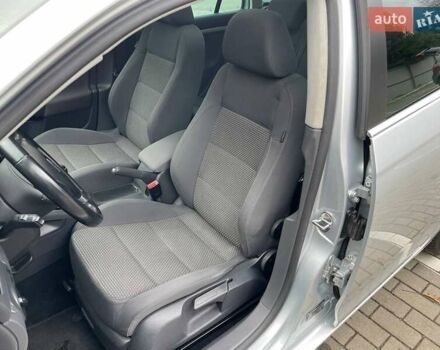 Серый Фольксваген Гольф, объемом двигателя 1.4 л и пробегом 214 тыс. км за 6200 $, фото 16 на Automoto.ua