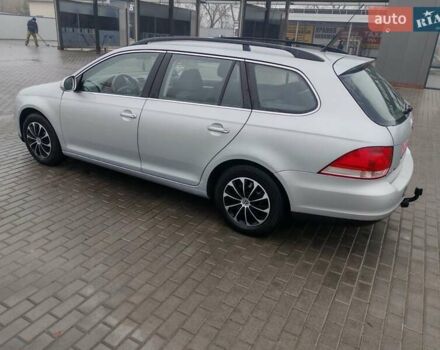 Серый Фольксваген Гольф, объемом двигателя 1.4 л и пробегом 245 тыс. км за 6200 $, фото 5 на Automoto.ua