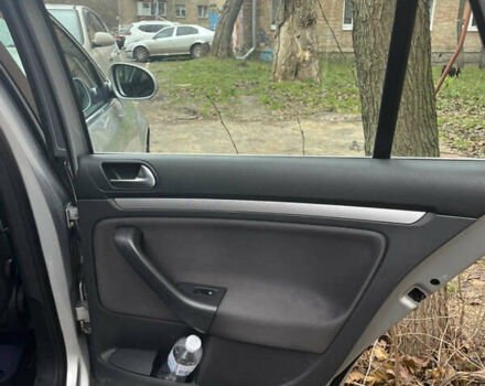 Серый Фольксваген Гольф, объемом двигателя 1.39 л и пробегом 250 тыс. км за 5912 $, фото 32 на Automoto.ua