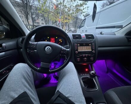 Серый Фольксваген Гольф, объемом двигателя 1.9 л и пробегом 284 тыс. км за 5500 $, фото 22 на Automoto.ua