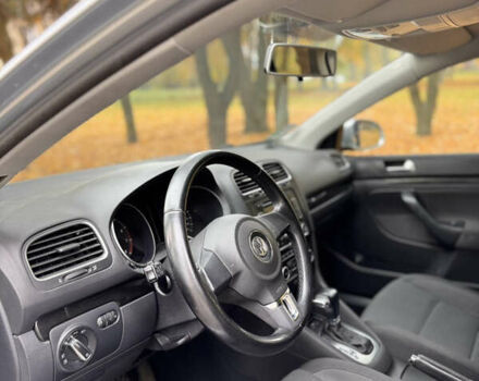 Сірий Фольксваген Гольф, об'ємом двигуна 1.39 л та пробігом 173 тис. км за 7800 $, фото 30 на Automoto.ua