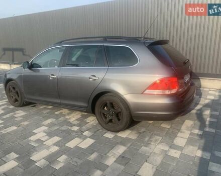 Серый Фольксваген Гольф, объемом двигателя 1.9 л и пробегом 264 тыс. км за 7000 $, фото 2 на Automoto.ua