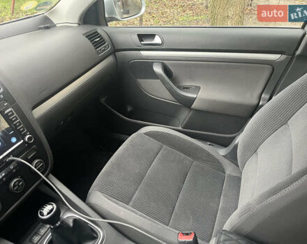 Серый Фольксваген Гольф, объемом двигателя 1.39 л и пробегом 250 тыс. км за 5912 $, фото 48 на Automoto.ua