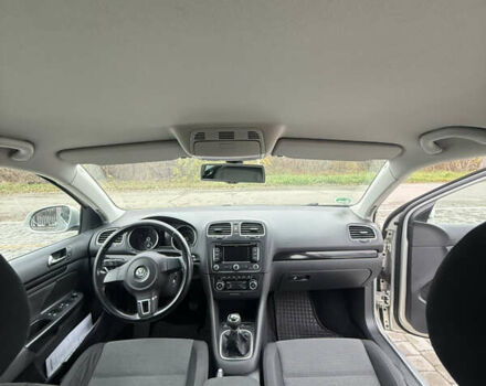 Серый Фольксваген Гольф, объемом двигателя 1.39 л и пробегом 193 тыс. км за 6300 $, фото 16 на Automoto.ua