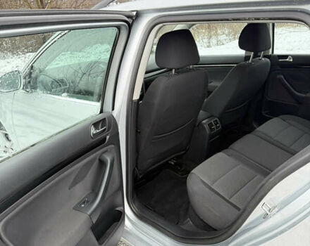 Серый Фольксваген Гольф, объемом двигателя 1.39 л и пробегом 173 тыс. км за 7700 $, фото 9 на Automoto.ua