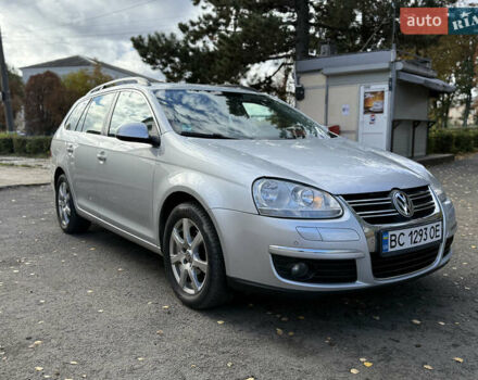 Серый Фольксваген Гольф, объемом двигателя 1.9 л и пробегом 343 тыс. км за 6600 $, фото 1 на Automoto.ua