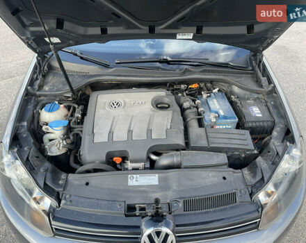 Серый Фольксваген Гольф, объемом двигателя 1.6 л и пробегом 342 тыс. км за 7200 $, фото 17 на Automoto.ua