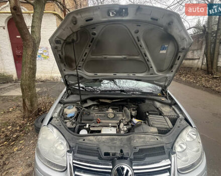 Серый Фольксваген Гольф, объемом двигателя 1.39 л и пробегом 250 тыс. км за 5912 $, фото 44 на Automoto.ua