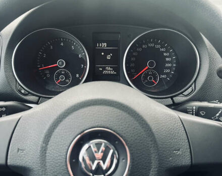 Серый Фольксваген Гольф, объемом двигателя 1.39 л и пробегом 206 тыс. км за 7500 $, фото 21 на Automoto.ua