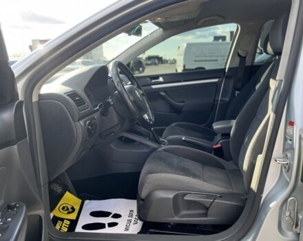 Сірий Фольксваген Гольф, об'ємом двигуна 1.4 л та пробігом 157 тис. км за 6900 $, фото 9 на Automoto.ua