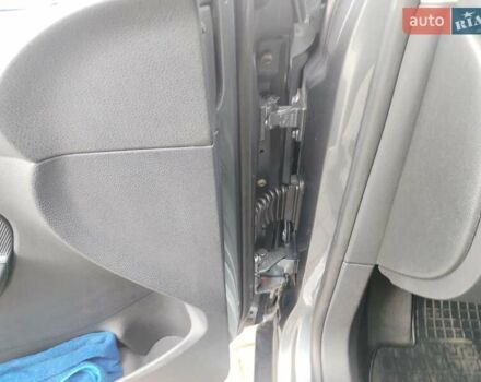 Серый Фольксваген Гольф, объемом двигателя 1.6 л и пробегом 253 тыс. км за 7700 $, фото 38 на Automoto.ua