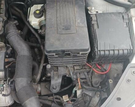 Серый Фольксваген Гольф, объемом двигателя 1.4 л и пробегом 175 тыс. км за 5300 $, фото 8 на Automoto.ua