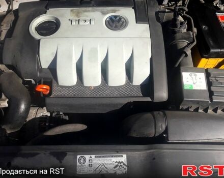 Серый Фольксваген Гольф, объемом двигателя 1.9 л и пробегом 295 тыс. км за 5200 $, фото 7 на Automoto.ua