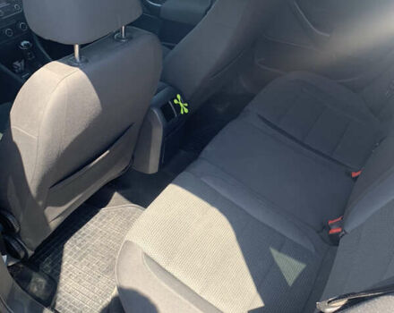 Серый Фольксваген Гольф, объемом двигателя 1.6 л и пробегом 320 тыс. км за 7350 $, фото 7 на Automoto.ua