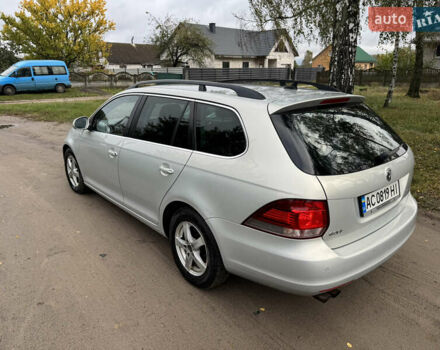 Серый Фольксваген Гольф, объемом двигателя 1.39 л и пробегом 257 тыс. км за 5750 $, фото 11 на Automoto.ua