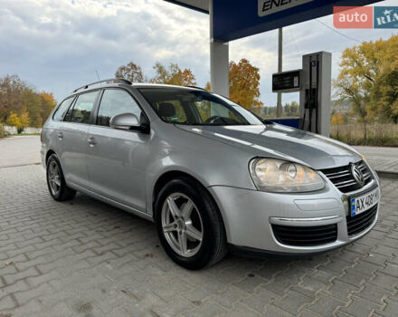 Фольксваген Гольф 2009 у Сокинянах на Automoto.ua Сірий Фольксваген Гольф, об'ємом двигуна 1.6 л та пробігом 268 тис. км за 4999 $, фото 4 на Automoto.ua
