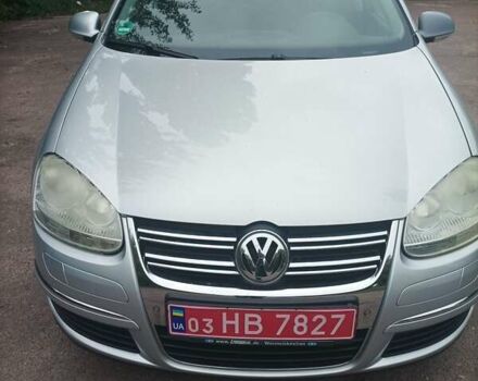 Серый Фольксваген Гольф, объемом двигателя 1.4 л и пробегом 175 тыс. км за 5300 $, фото 60 на Automoto.ua