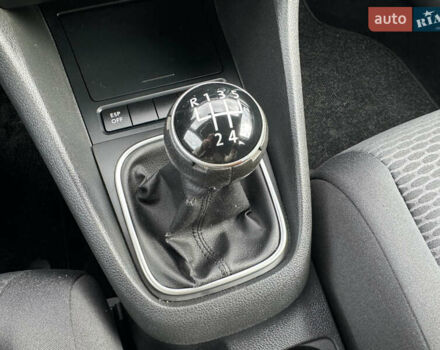 Фольксваген Гольф 2009 у Ковель на Automoto.ua Сірий Фольксваген Гольф, об'ємом двигуна 1.6 л та пробігом 205 тис. км за 7350 $, фото 38 на Automoto.ua