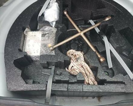 Серый Фольксваген Гольф, объемом двигателя 1.4 л и пробегом 175 тыс. км за 5300 $, фото 16 на Automoto.ua