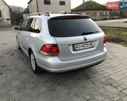 Фольксваген Гольф 2009 в Ужгороде на Automoto.ua Серый Фольксваген Гольф, объемом двигателя 1.39 л и пробегом 183 тыс. км за 6200 $, фото 4 на Automoto.ua